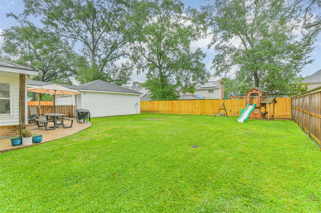 19614 Hurst Wood Drive, Humble, Texas image 37