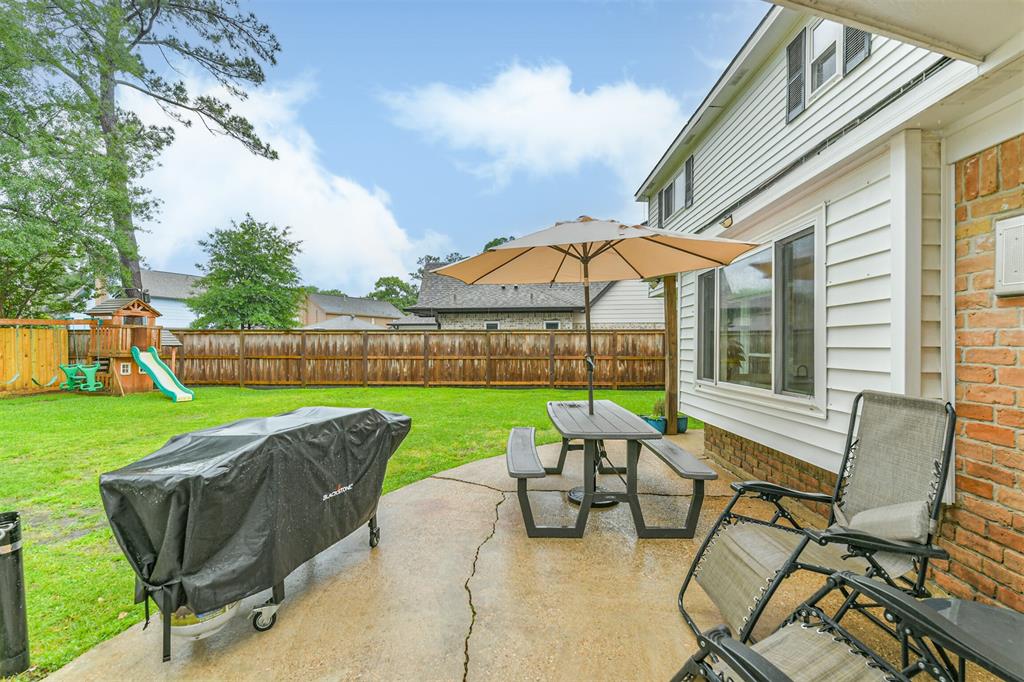 19614 Hurst Wood Drive, Humble, Texas image 35