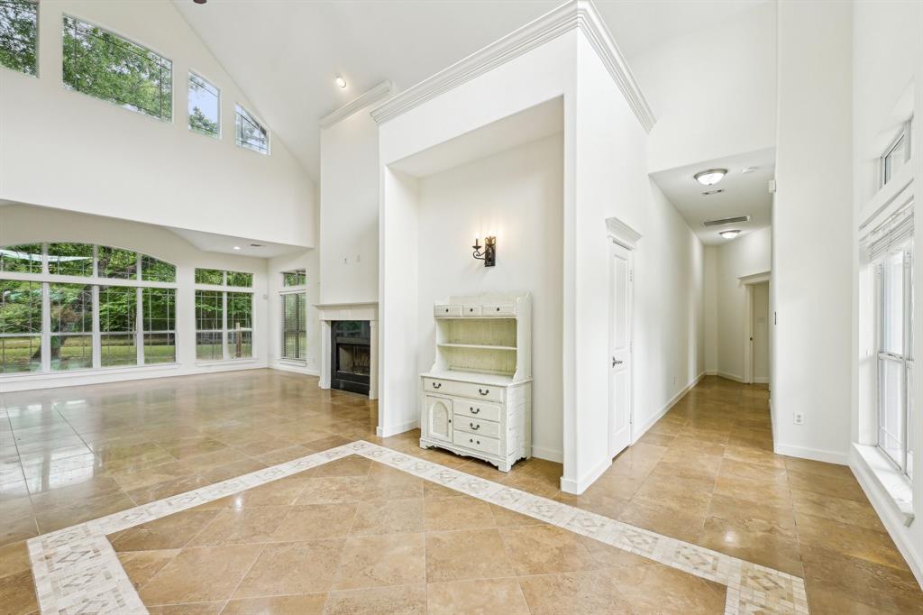 12061 Oak Forest Lane, Conroe, Texas image 5