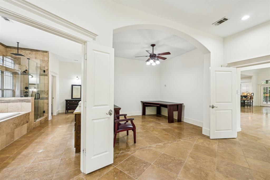 12061 Oak Forest Lane, Conroe, Texas image 26