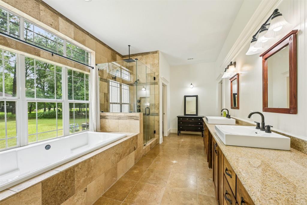 12061 Oak Forest Lane, Conroe, Texas image 29