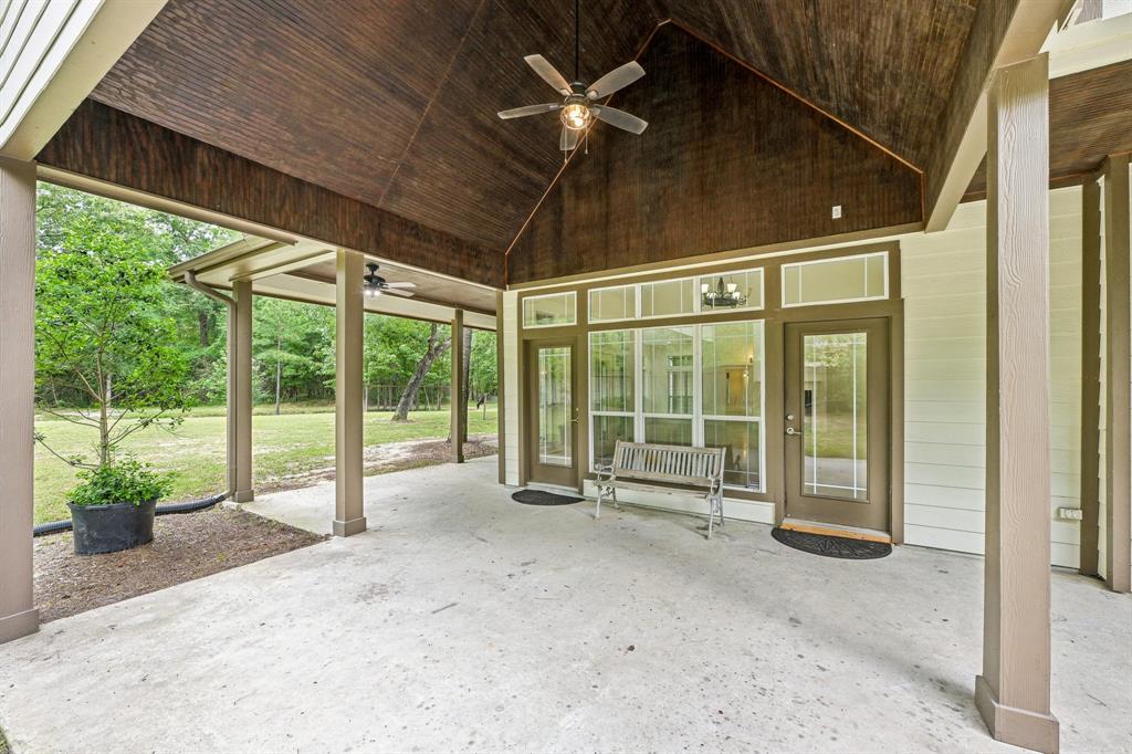 12061 Oak Forest Lane, Conroe, Texas image 36