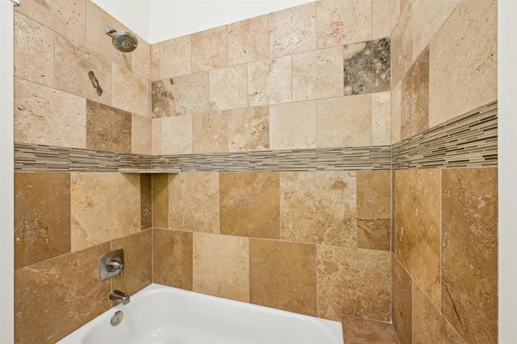 12061 Oak Forest Lane, Conroe, Texas image 22