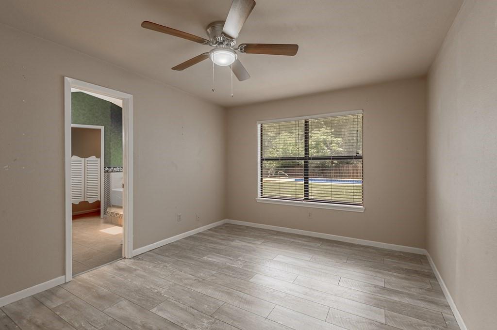 4322 Fm 842, Lufkin, Texas image 19