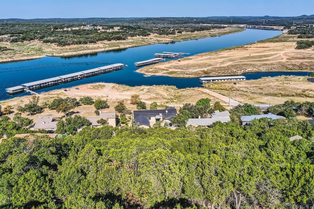 6101 Lakeshore Drive, Lago Vista, Texas image 18