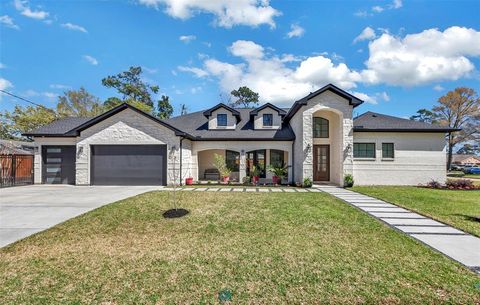 1522 Maux Drive Houston TX 77043