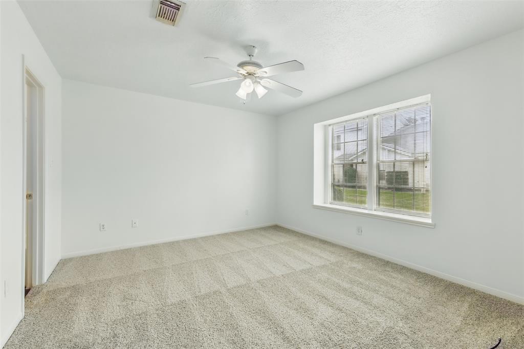 2079 Country Village Boulevard #C, Humble, Texas image 12