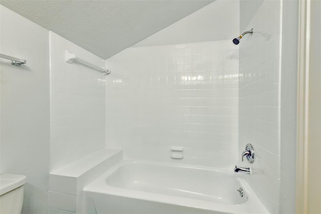 2079 Country Village Boulevard #C, Humble, Texas image 21
