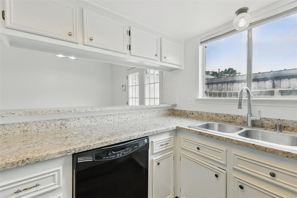2079 Country Village Boulevard #C, Humble, Texas image 7