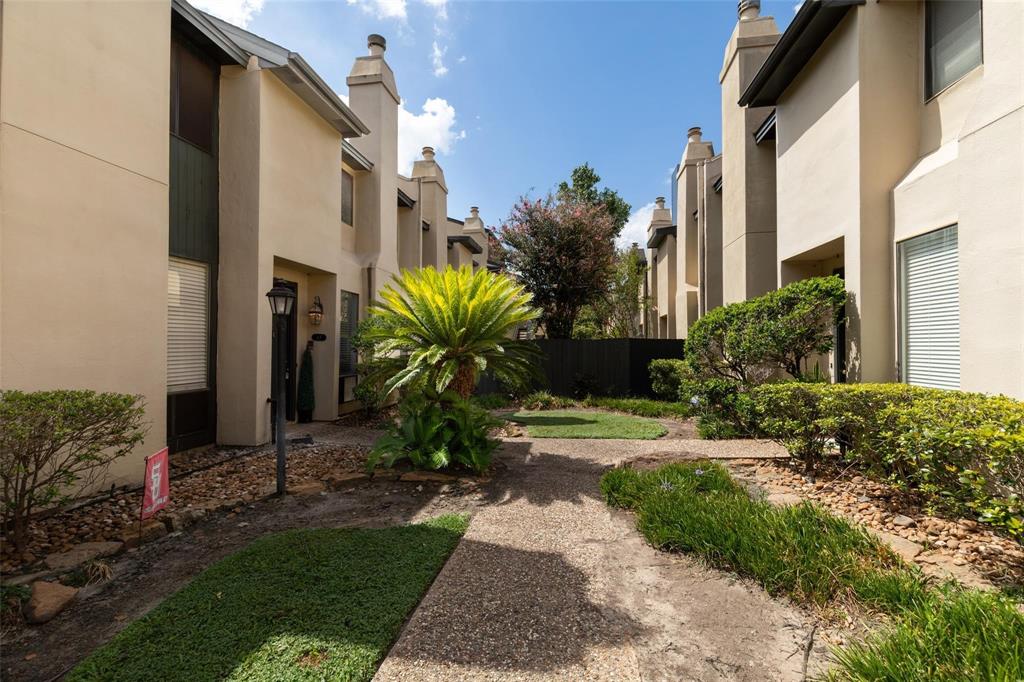 1112 Bering Drive 47
