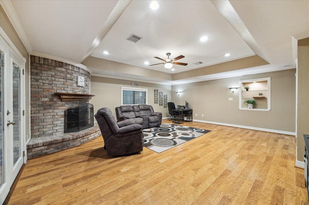 5911 Hewitt Drive, Houston, Texas image 7