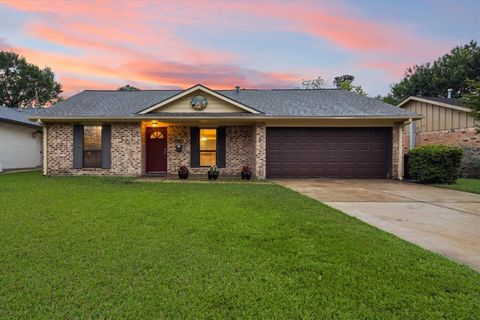 MLS: 19176627
