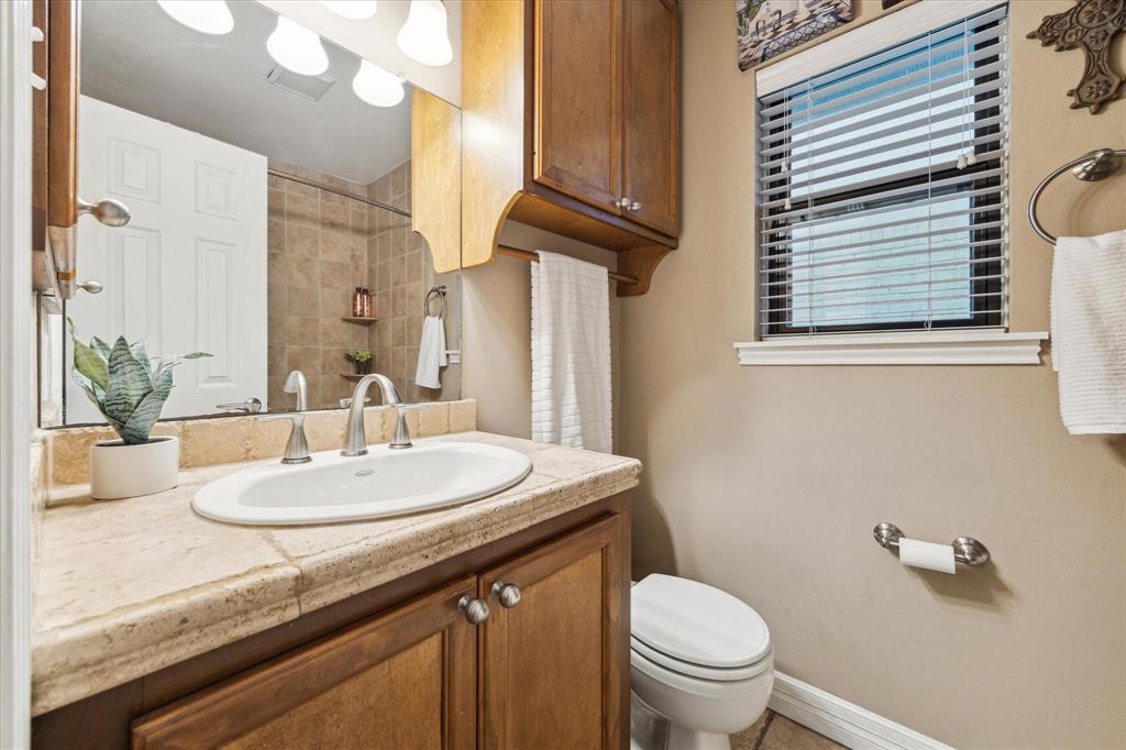 5911 Hewitt Drive, Houston, Texas image 16