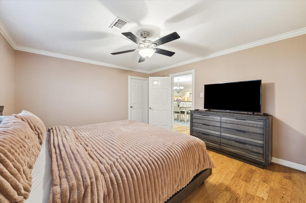 5911 Hewitt Drive, Houston, Texas image 14