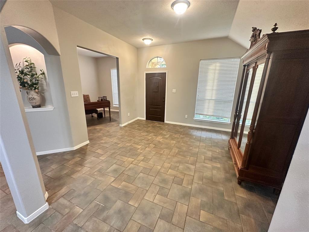 11911 Canyon Star Lane, Tomball, Texas image 3