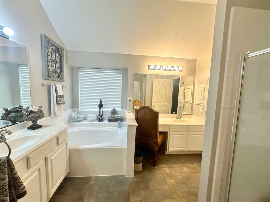 11911 Canyon Star Lane, Tomball, Texas image 18