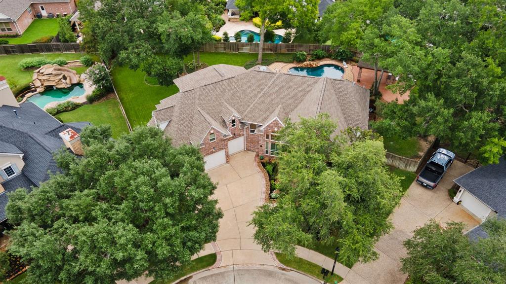 22922 Chaus Court