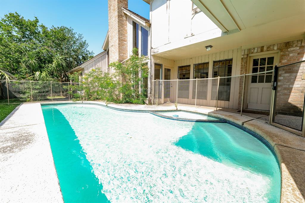 11810 Braesridge Drive, Houston, Texas image 30