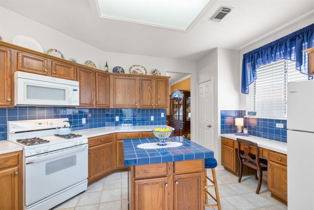 3402 La Mer Lane, Spring, Texas image 13