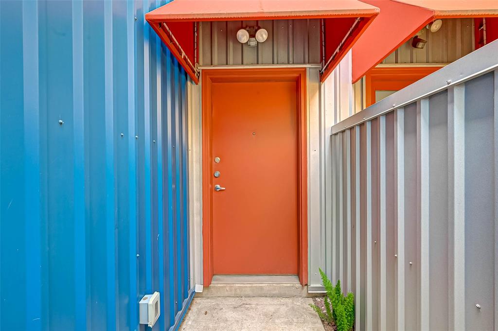 Houston, Texas 77004, United States, 2 Bedrooms Bedrooms, ,2 BathroomsBathrooms,Residential,Pending,188740