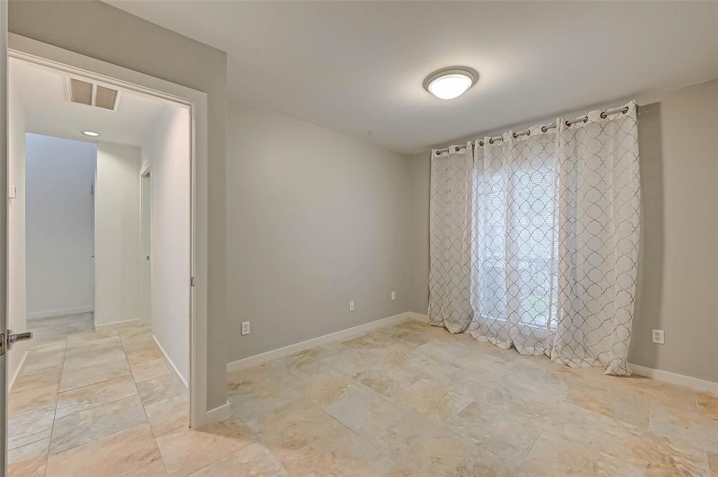 Houston, Texas 77004, United States, 2 Bedrooms Bedrooms, ,2 BathroomsBathrooms,Residential,Pending,188740