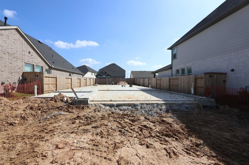 27107 Cutleaf Daisy Court, Hockley, Texas image 7