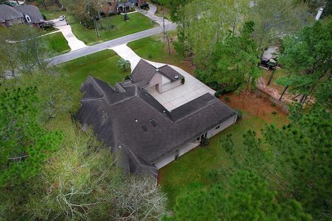 A home in Conroe