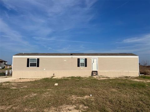 Photo of 532 Road 5822, Cleveland, TX 77327 (MLS # 67358941)
