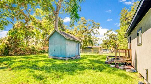 A home in Clute