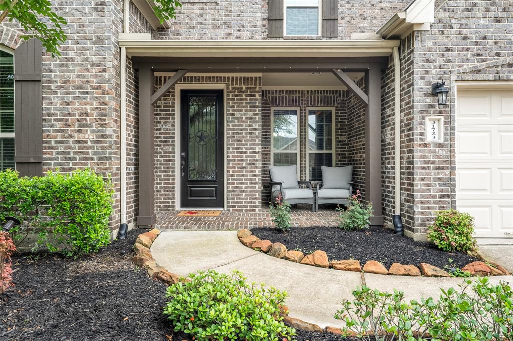 31723 Sydney Creek Drive, Hockley, Texas image 2