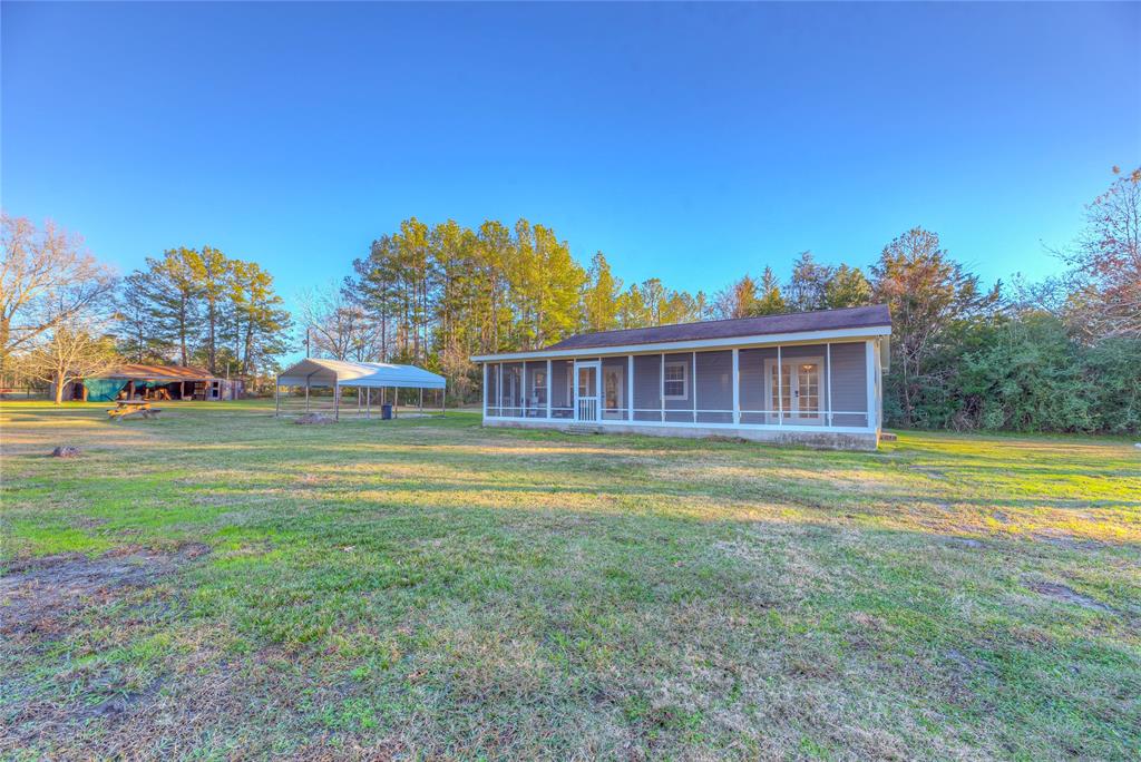 1011 Upper Leggett Road, Leggett, Texas image 15