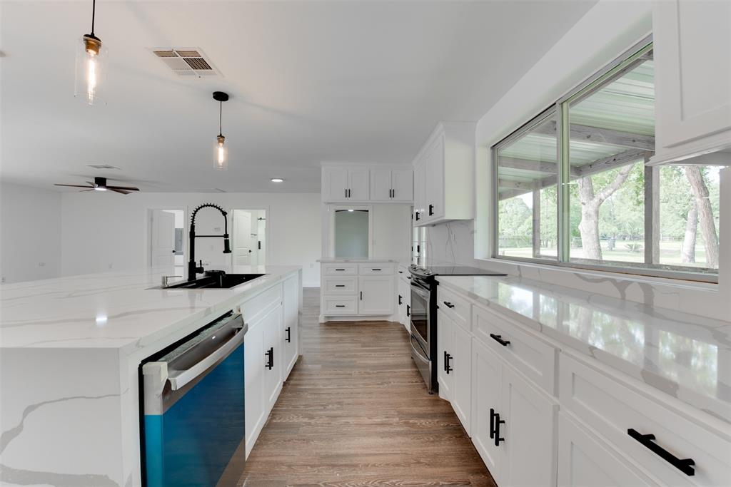 Hockley, Texas 77447, United States, 3 Bedrooms Bedrooms, ,2 BathroomsBathrooms,Residential,Pending,52117