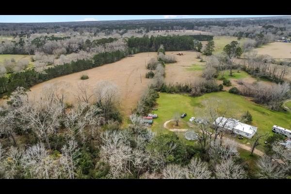 Hues Road, Shepherd, Texas image 14