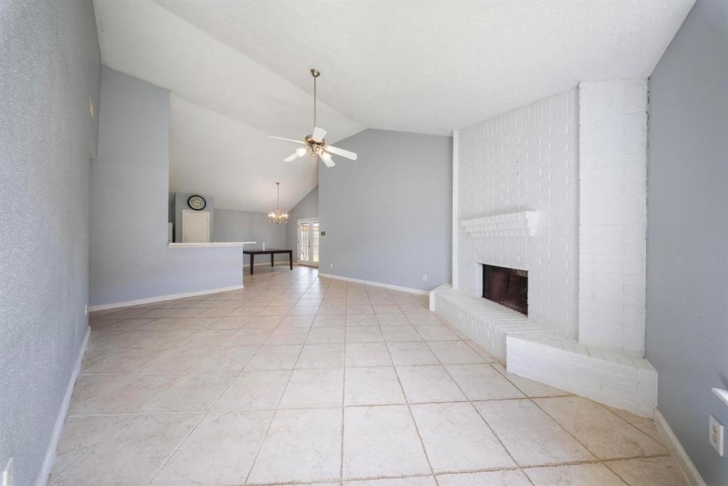 15242 Peachmeadow Lane, Channelview, Texas image 6