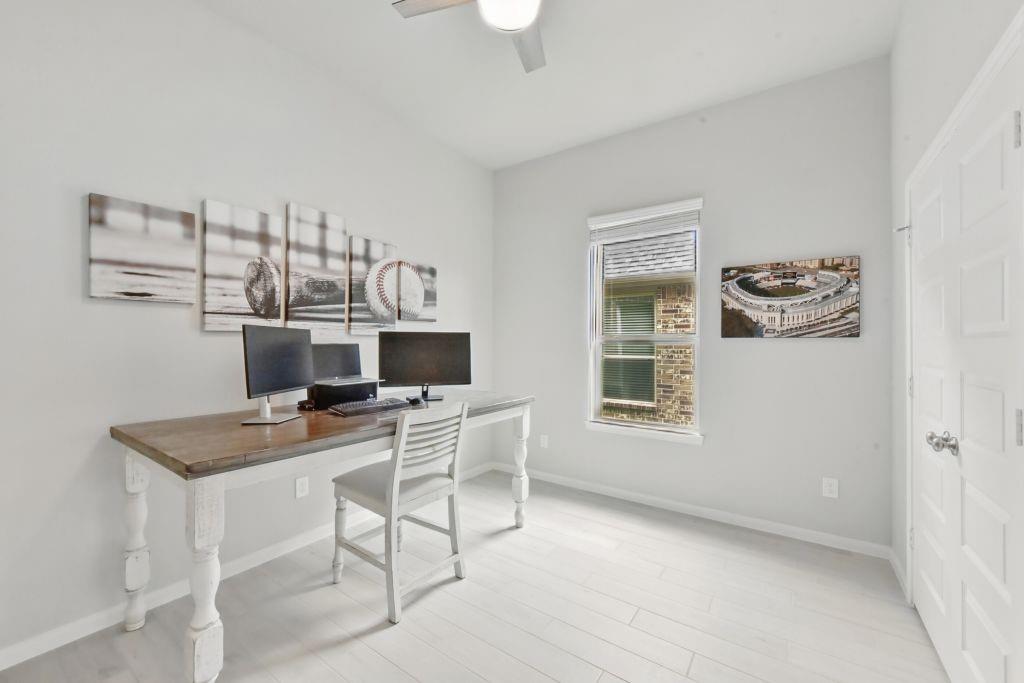 250 Peninsula Point Drive, Montgomery, Texas image 33