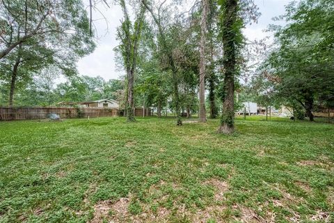 A home in Conroe