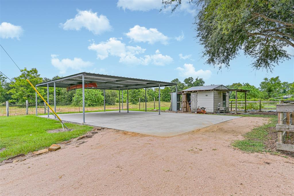 Hitchcock, Texas 77563, United States, 4 Bedrooms Bedrooms, ,4 BathroomsBathrooms,Residential,Active,181490