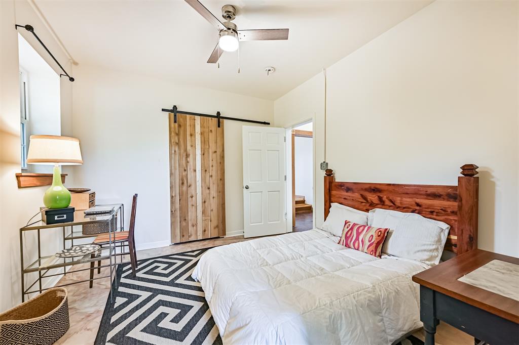 Hitchcock, Texas 77563, United States, 4 Bedrooms Bedrooms, ,4 BathroomsBathrooms,Residential,Active,181490