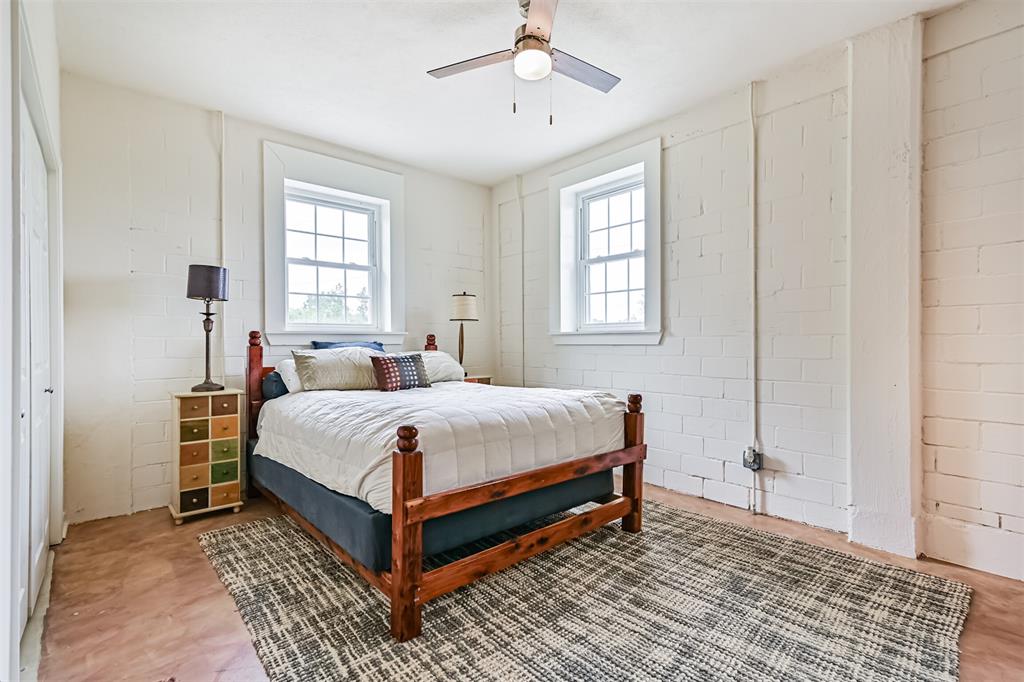 Hitchcock, Texas 77563, United States, 4 Bedrooms Bedrooms, ,4 BathroomsBathrooms,Residential,Active,181490