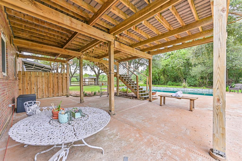 Hitchcock, Texas 77563, United States, 4 Bedrooms Bedrooms, ,4 BathroomsBathrooms,Residential,Active,181490