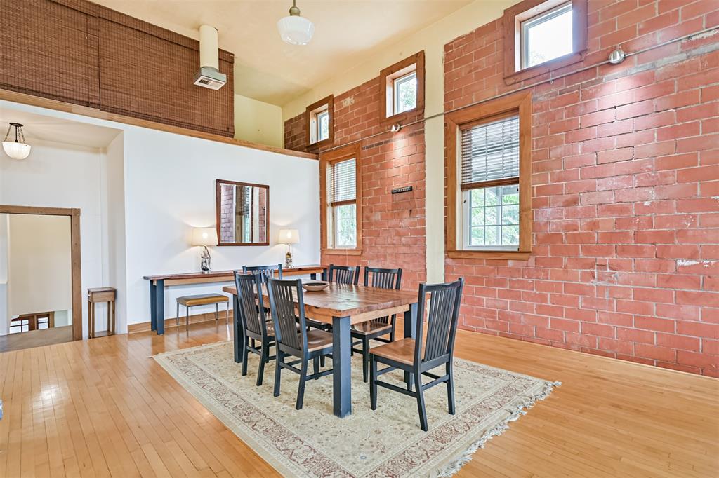 Hitchcock, Texas 77563, United States, 4 Bedrooms Bedrooms, ,4 BathroomsBathrooms,Residential,Active,181490