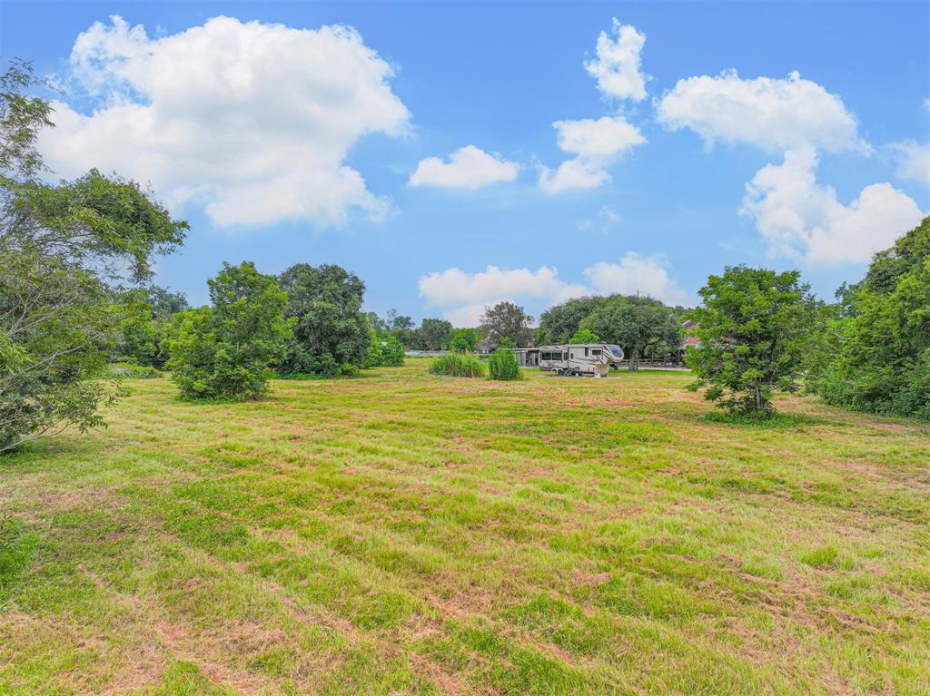 Hitchcock, Texas 77563, United States, 4 Bedrooms Bedrooms, ,4 BathroomsBathrooms,Residential,Active,181490