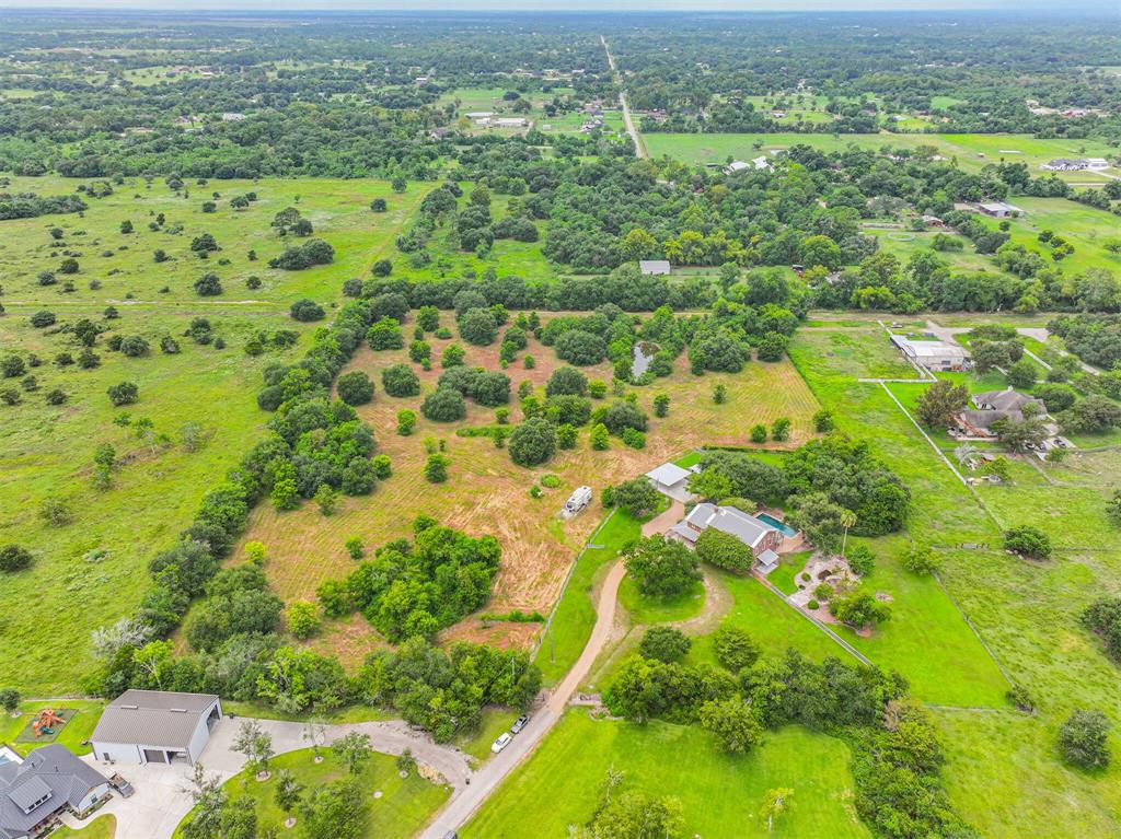 Hitchcock, Texas 77563, United States, 4 Bedrooms Bedrooms, ,4 BathroomsBathrooms,Residential,Active,181490