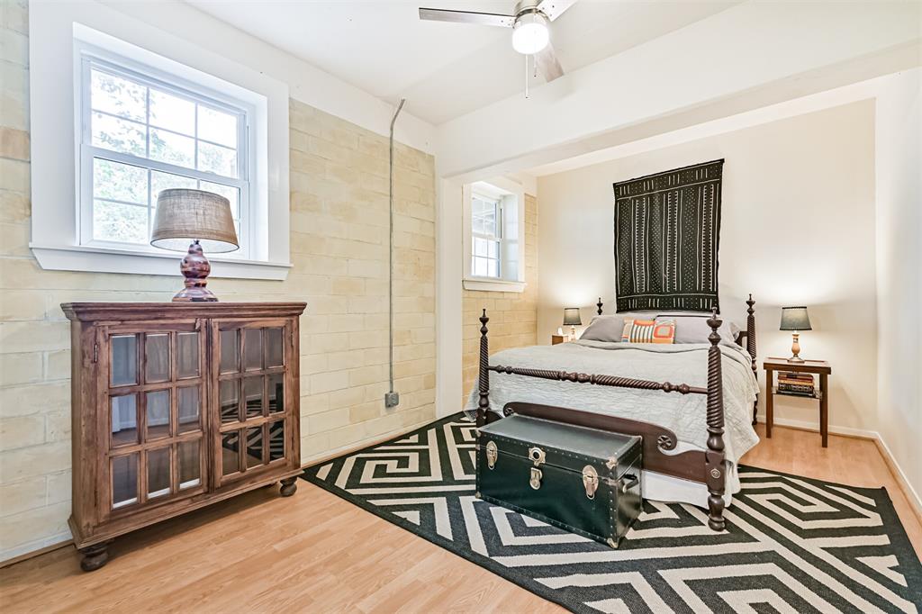 Hitchcock, Texas 77563, United States, 4 Bedrooms Bedrooms, ,4 BathroomsBathrooms,Residential,Active,181490