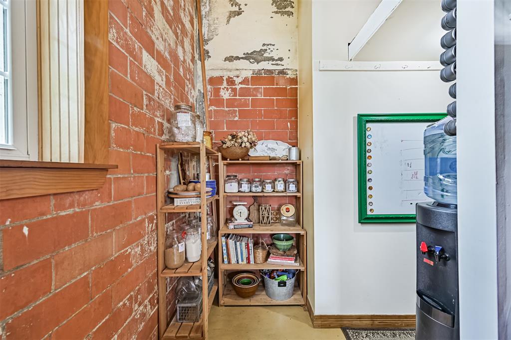 Hitchcock, Texas 77563, United States, 4 Bedrooms Bedrooms, ,4 BathroomsBathrooms,Residential,Active,181490