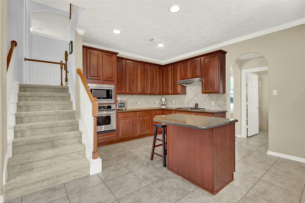 1507 Brendon Trails Drive, Spring, Texas image 16