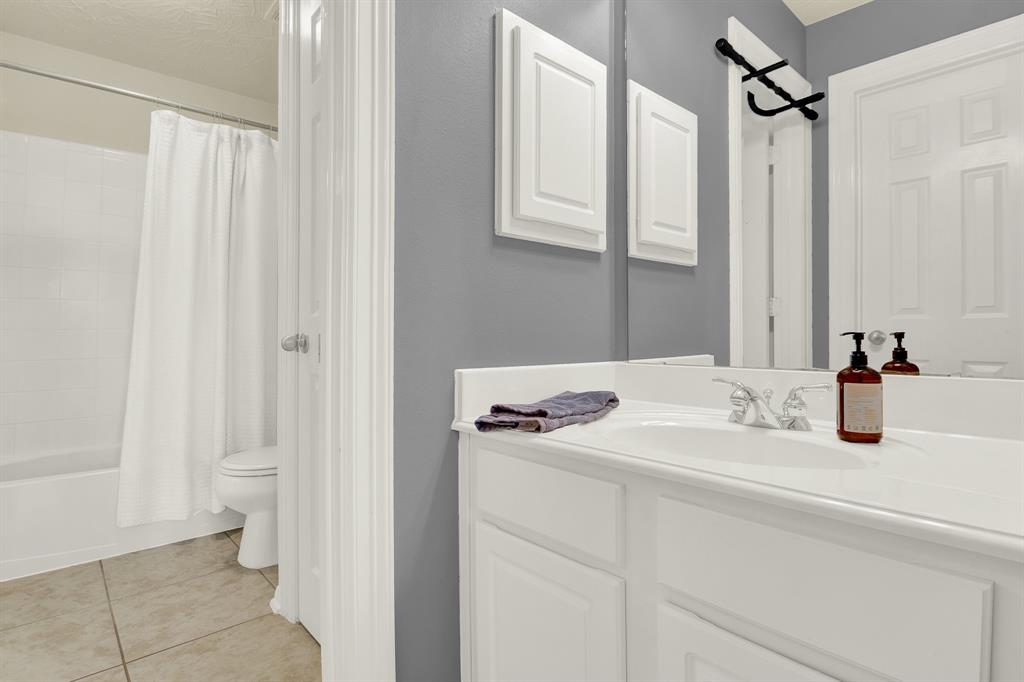 1507 Brendon Trails Drive, Spring, Texas image 33