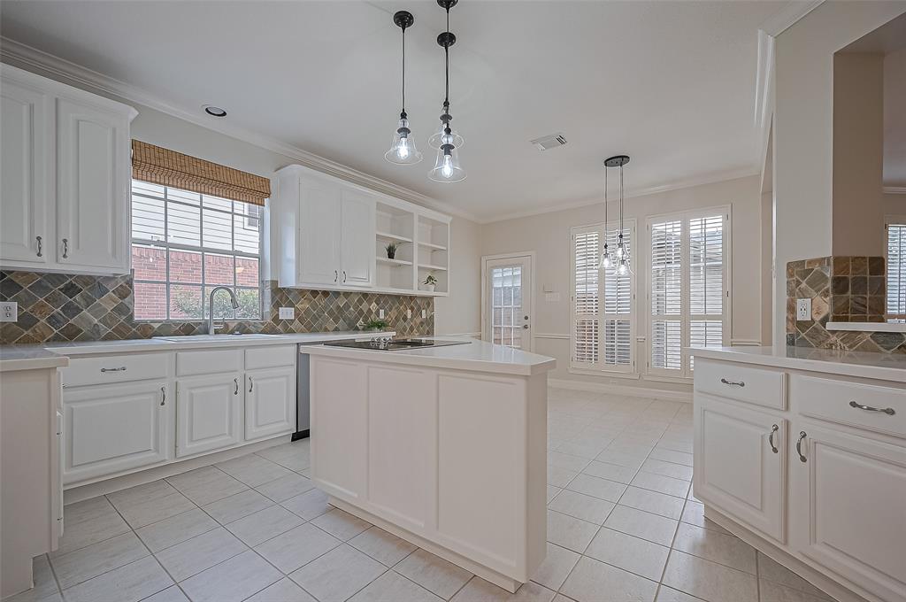 1902 Rosebay Court