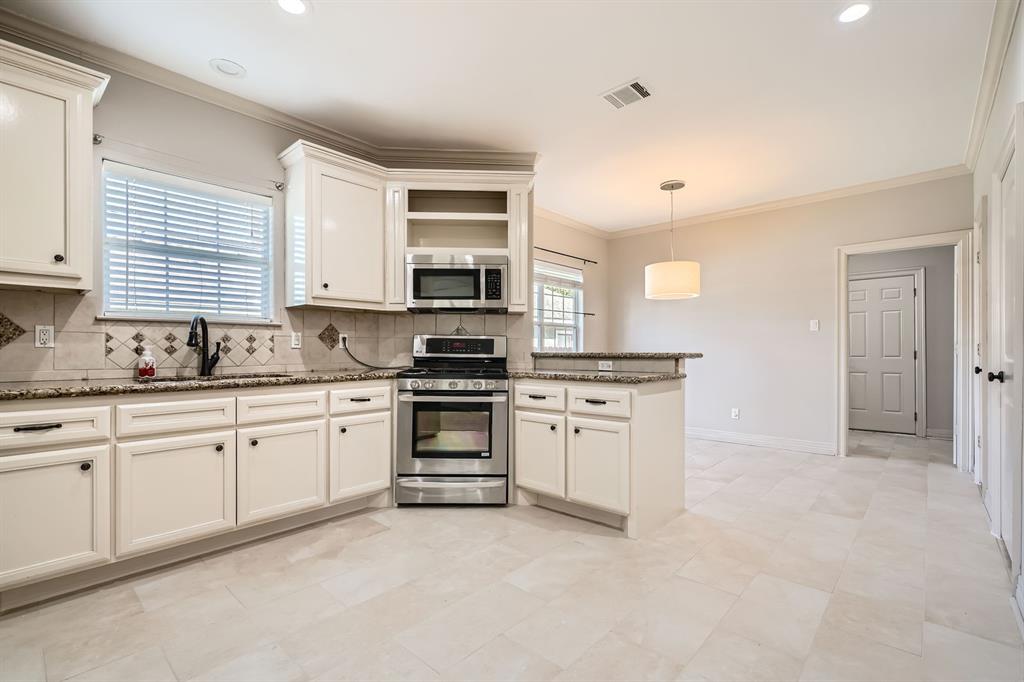 806 E 29th Street, Houston, Texas image 11