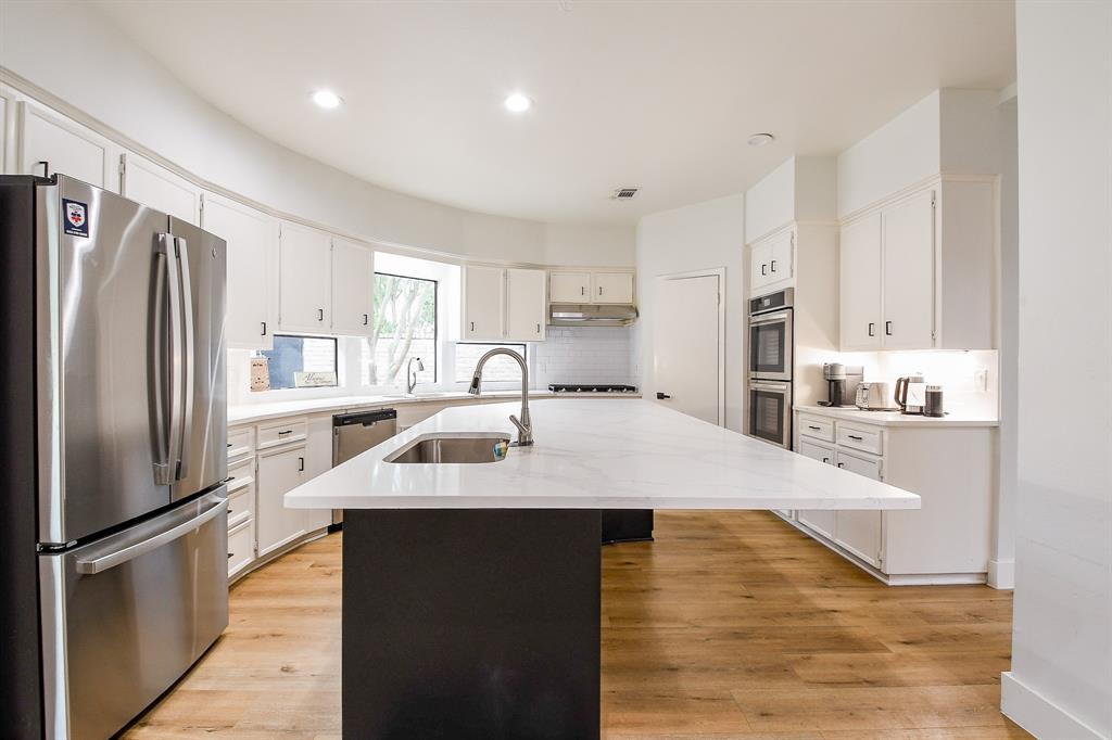 7702 Moondance Lane, Houston, Texas image 18